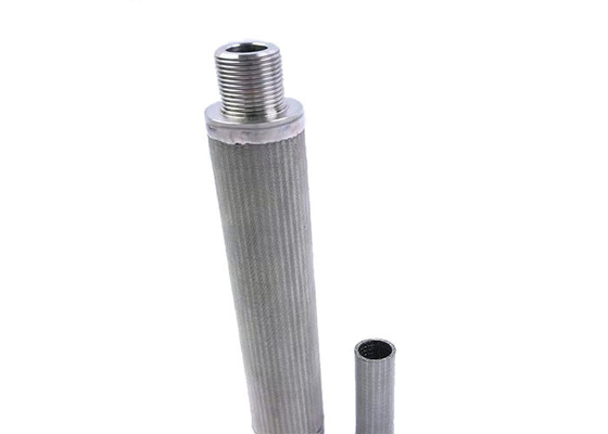 L'élément filtrant de l'acier inoxydable 304 a perforé le baril liquide de séparation de gaz